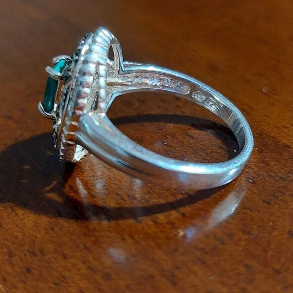 Malachite / Green Moissanite Crystals Oval Filigree Sterling Silver Ring Size 8 - Picture 6 of 6